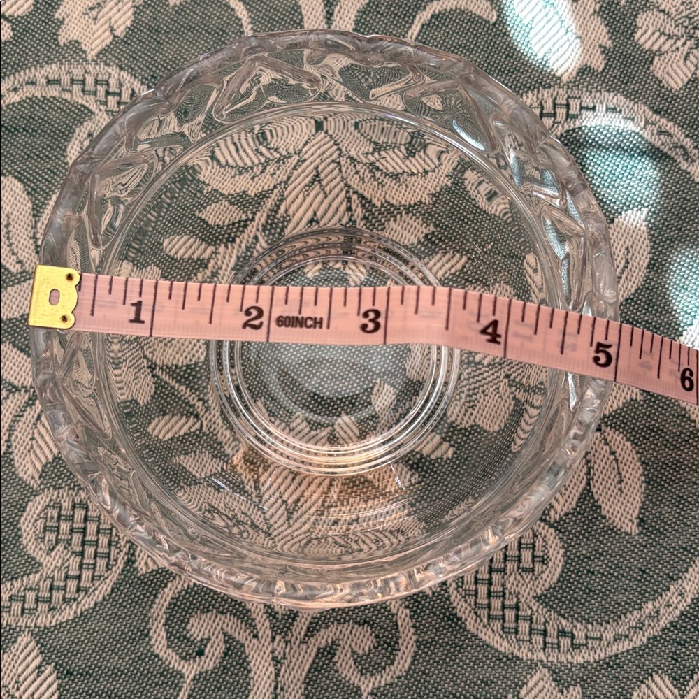 Tiffany & Co. Crystal Heart Patterned Glass Bowl - Picture 5 of 5